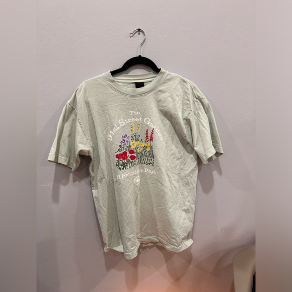 ONLY NY GRAPHIC TEE - Picture 1 of 3